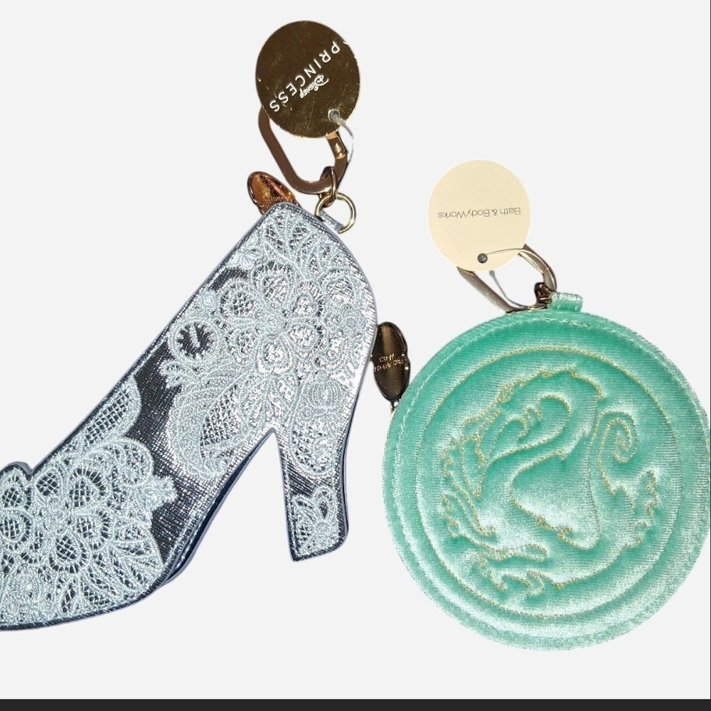 Bath & Body Works Disney Princess Silver Lace Shoe  Pouch Keychain Set